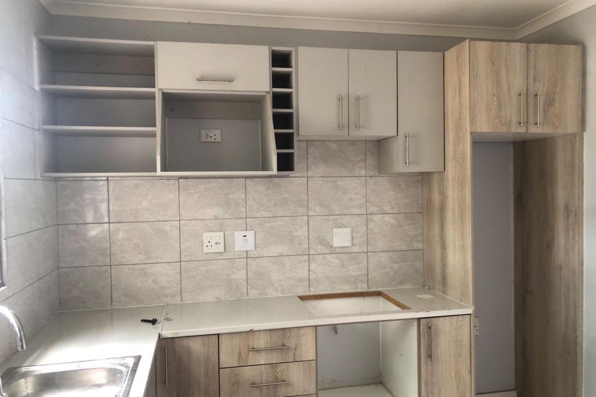 Brand new house for sale - Photo 4