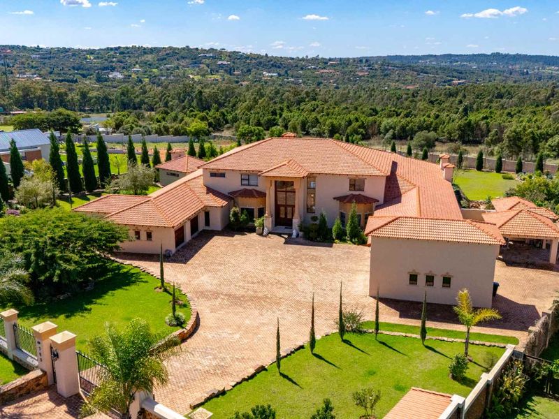 Timeless elegance Home for Sale - Photo 9