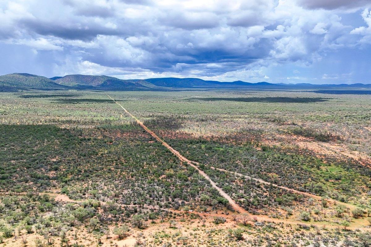 Kunene region, Outjo district:  Beautiful Farm direct off C39 is for Sale - Photo 5