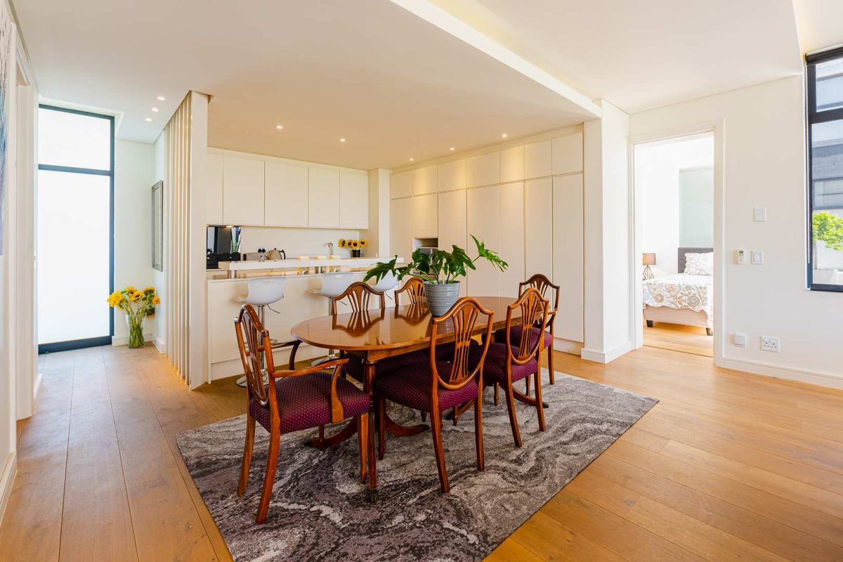 Luxury two-bedroom Polo Village apartment available to rent on Val de Vie Estate - Photo 5