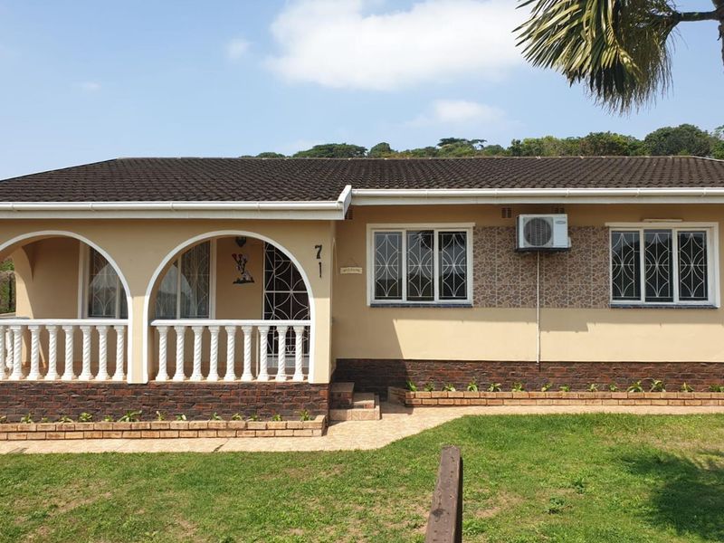 Smallholding for Sale Redcliffe. - Photo 1