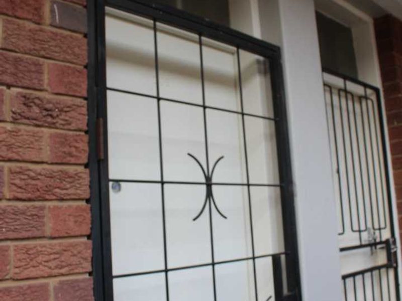 Bachelor Apartment | Louis Mansions, Sunnyside, Pretoria - Photo 2