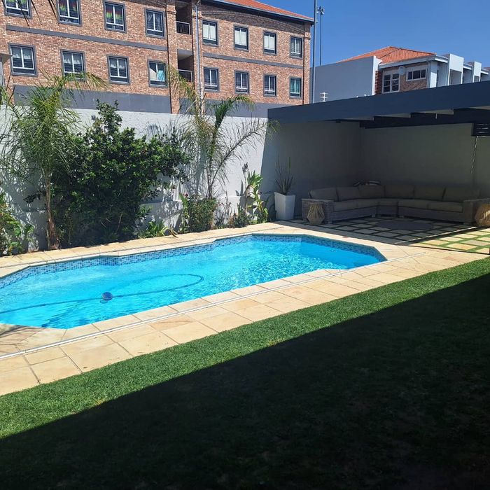 Property #2426734, House For Sale in Kleine Kuppe