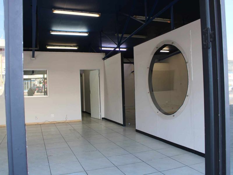 Premium Business Location with Maximum Foot Traffic! - Photo 5