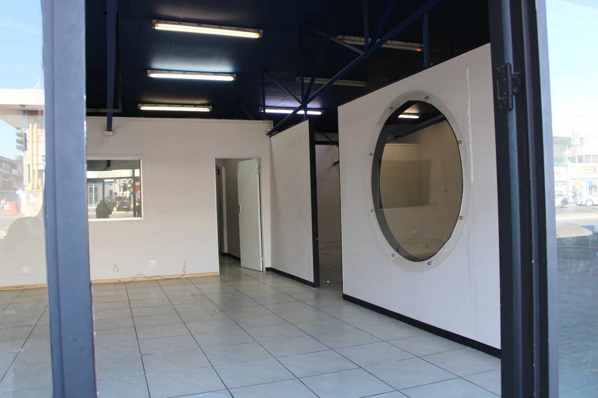 Premium Business Location with Maximum Foot Traffic! - Photo 5