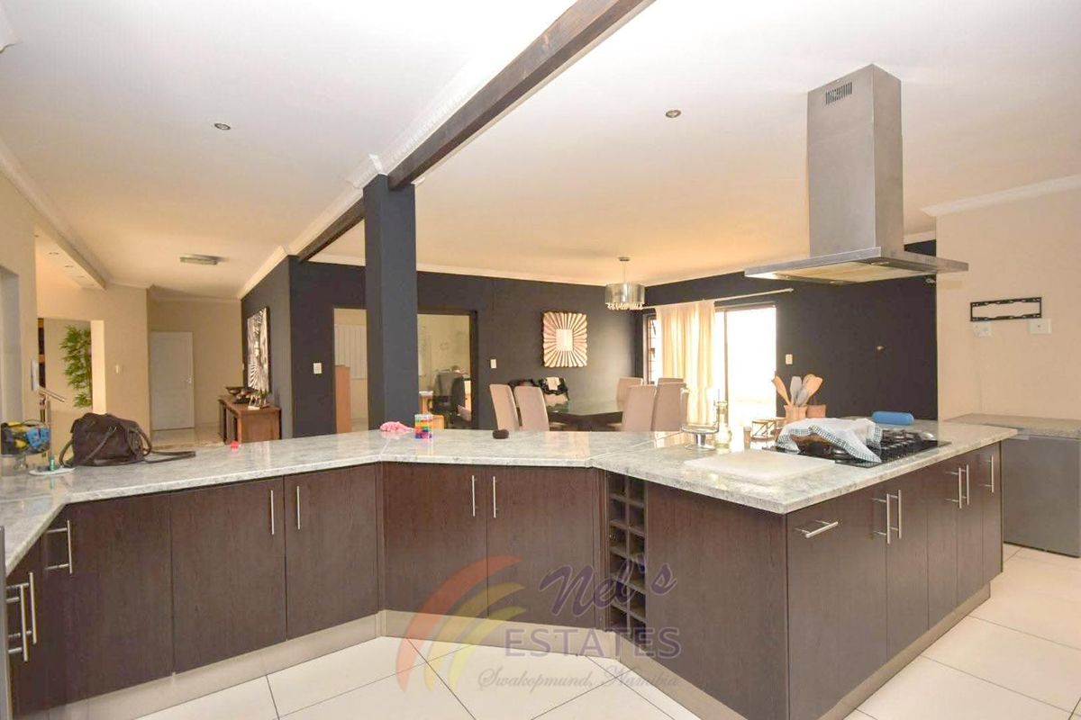 Modern Home For Sale in Extension 15, Swakopmund - Photo 5