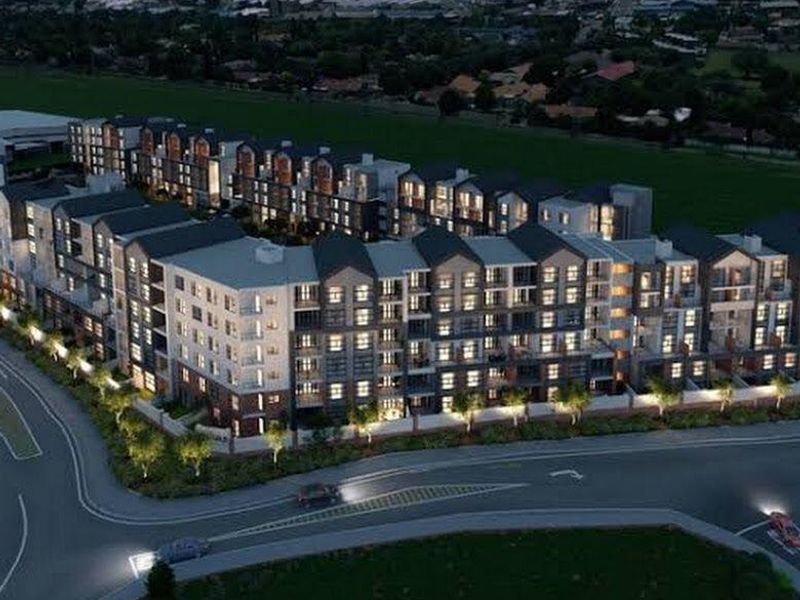 Emerald Skye - Photo 2