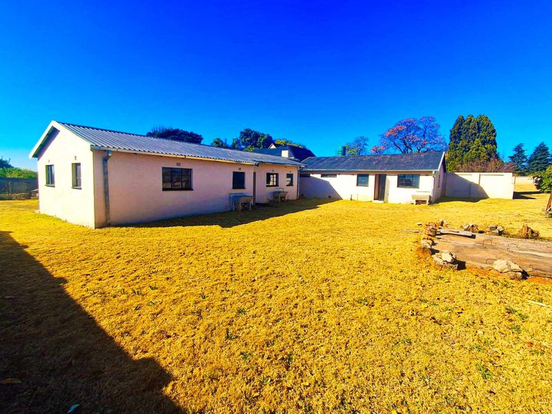 PRICE IS NEGOTIABLE! "An ideal home featuring a vast expanse of land of 2.5 Hectares" - Photo 7