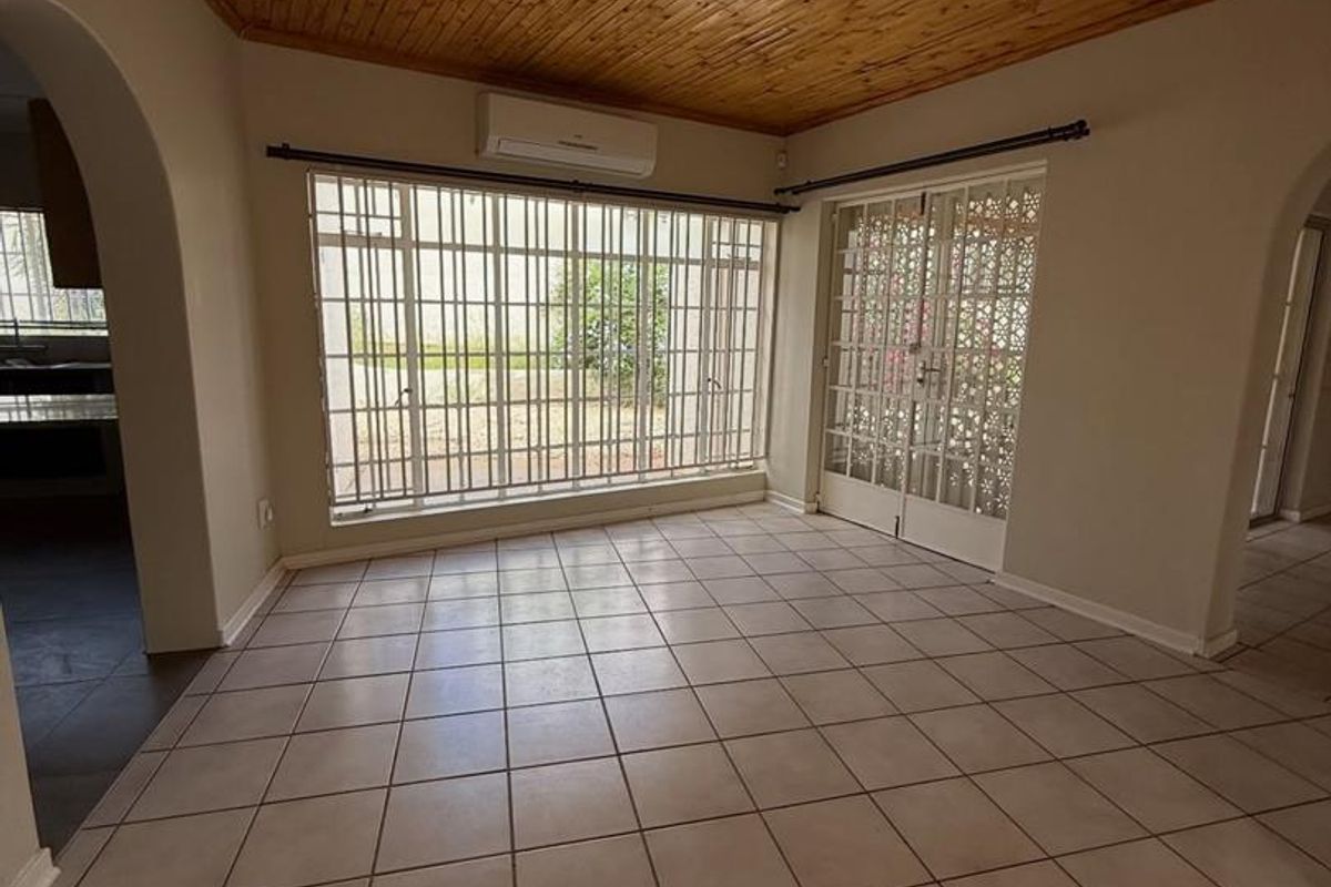 Olympia- To Let - N$40 000 - Photo 2