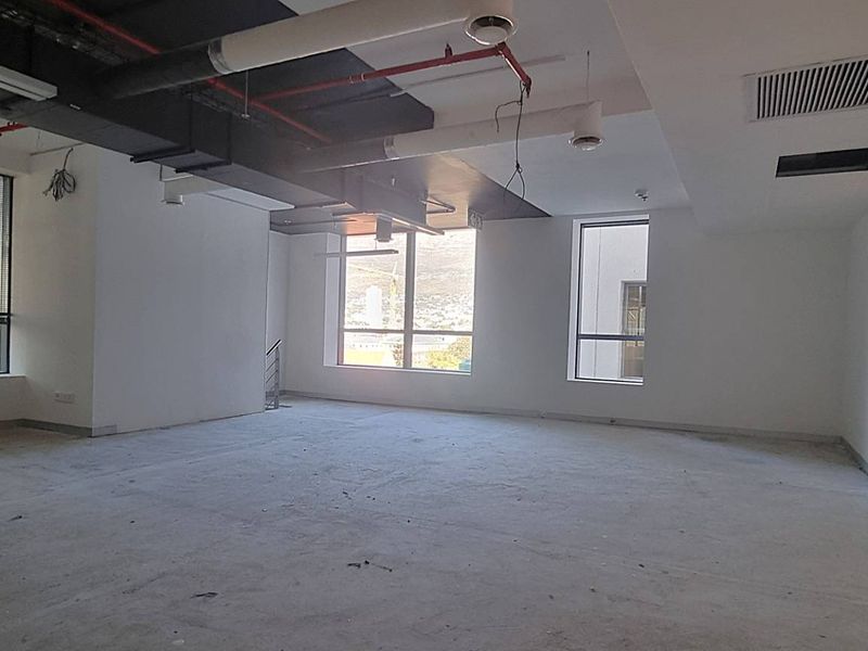 Opportunity knocks - Photo 7