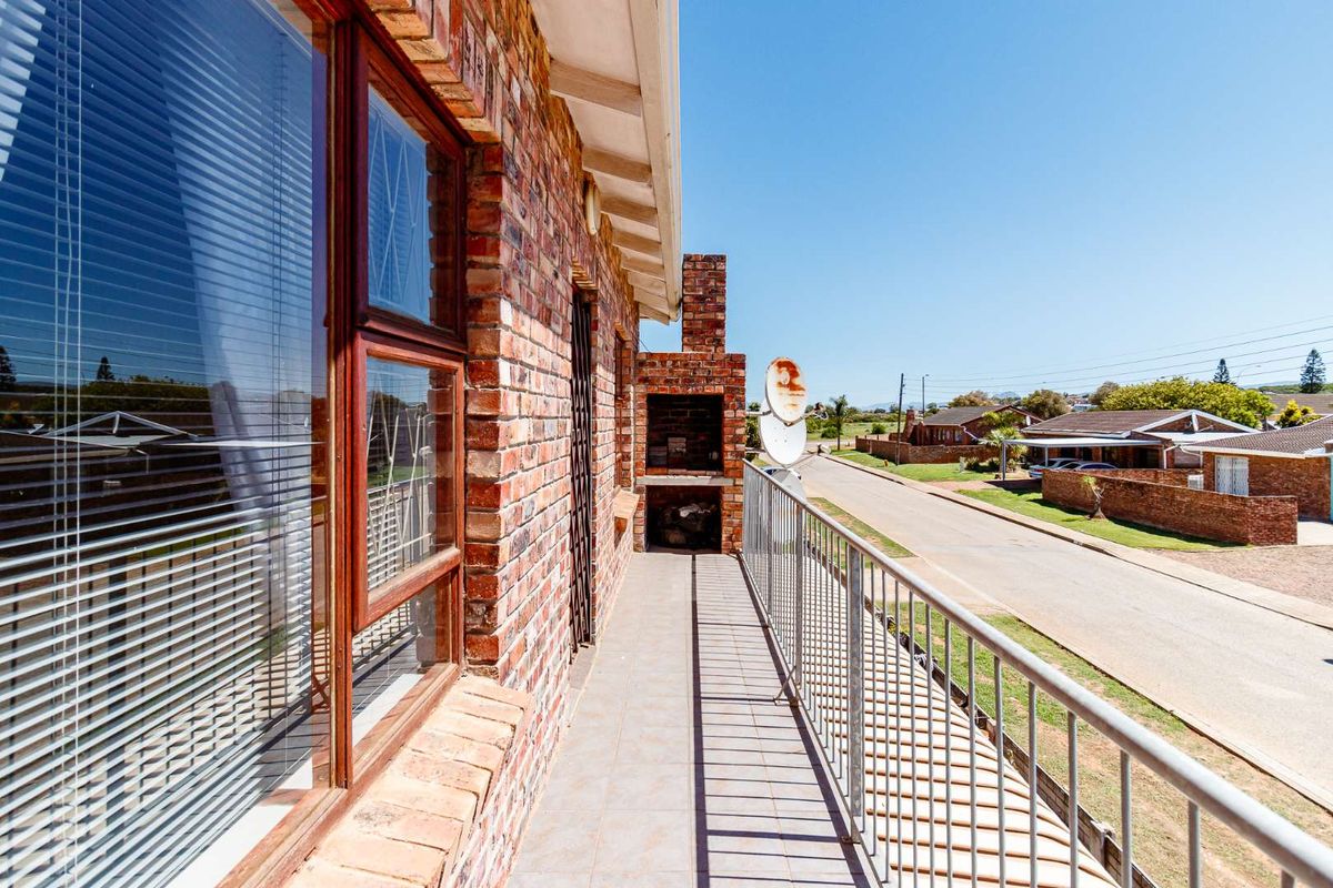 Charming 2 bedroom apartment - Photo 2