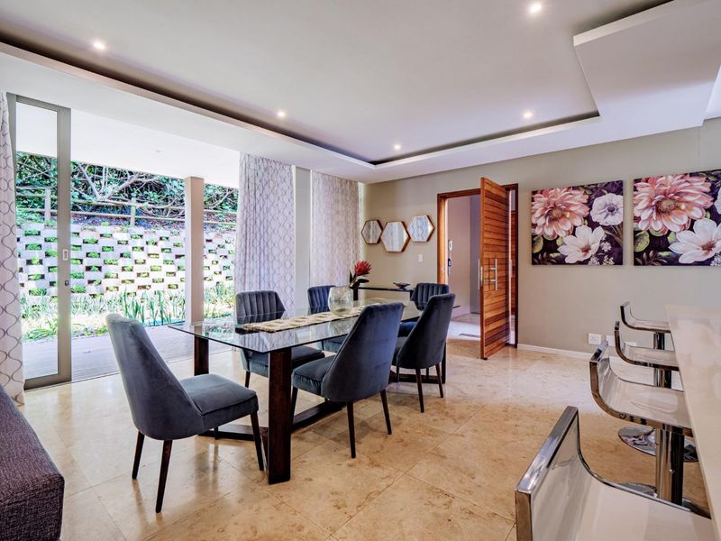 3 Bedroom Ground Floor Apartment - Photo 8