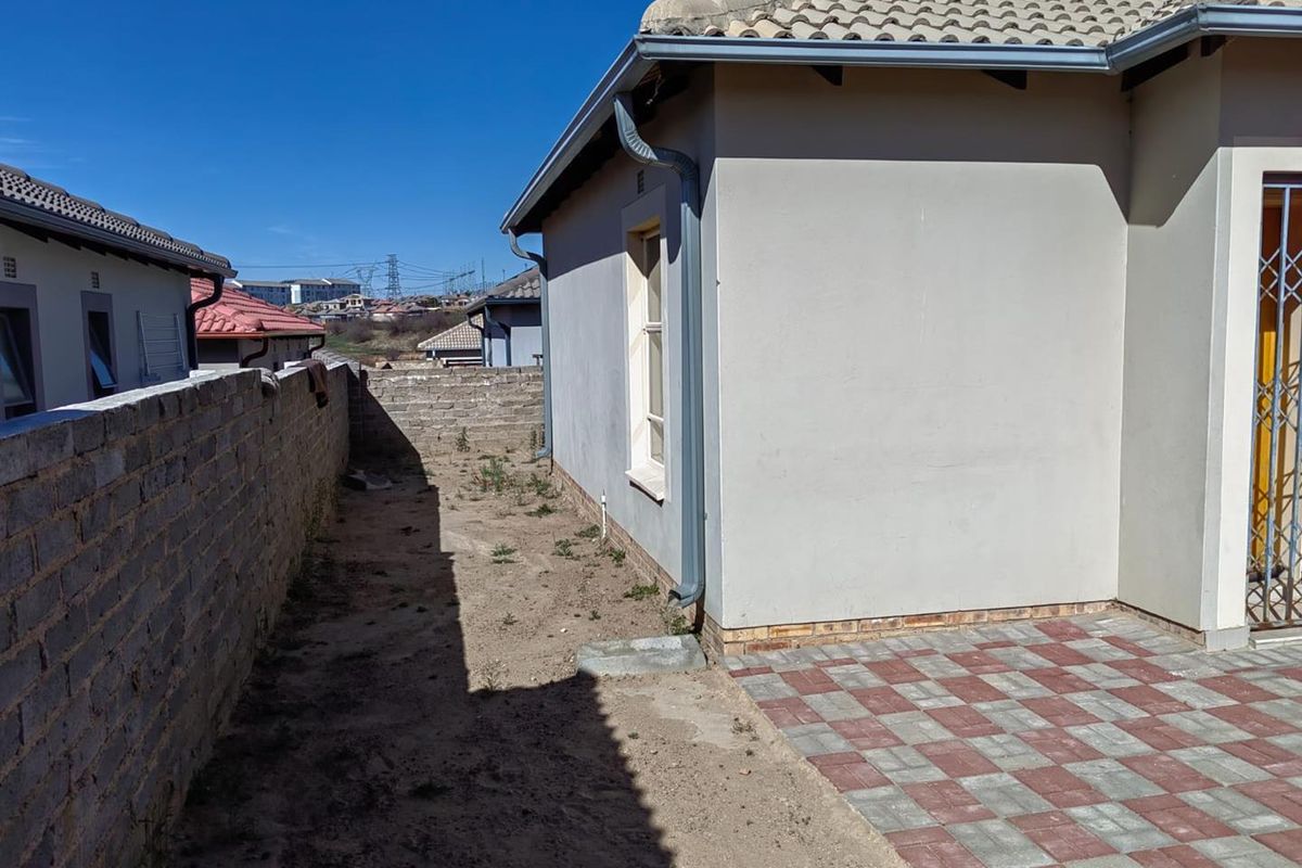 Riverside View - R 790 000 Good value !! - Photo 3