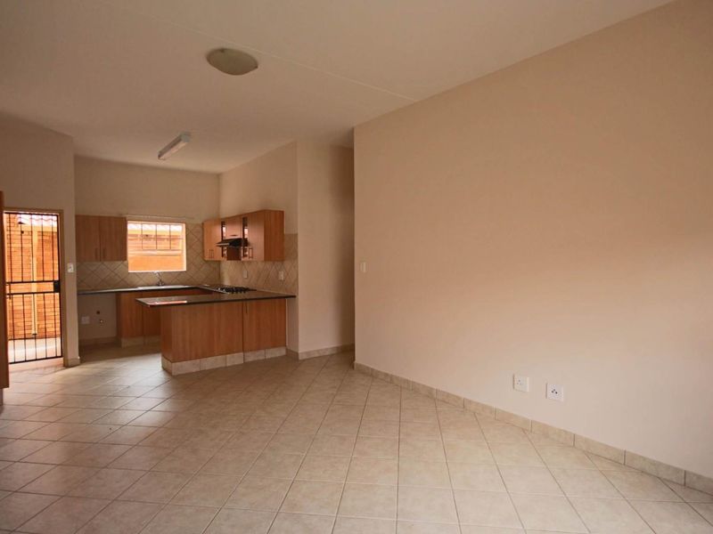 Live well in a great neighborhood - schedule a viewing! - Photo 7