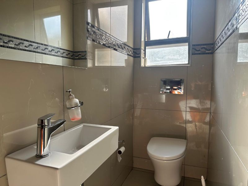 Magnificent finishes! - Photo 10