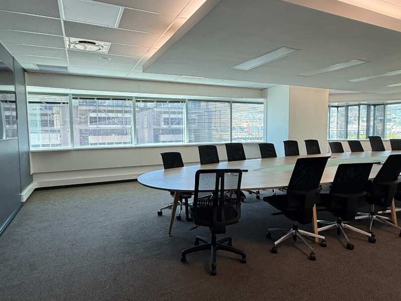 beautifully fitted out 950m2 office to let in the Towers - Photo 4
