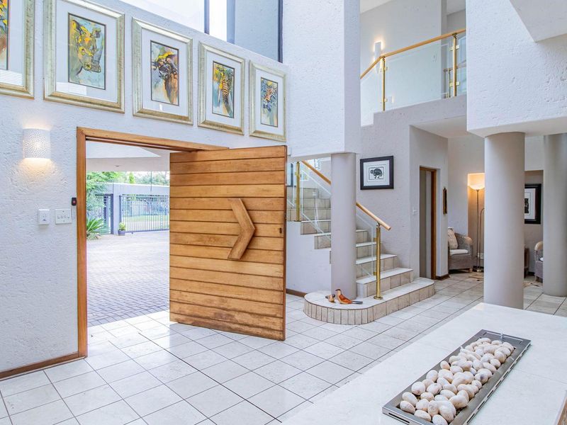 Modern Comfort Meets Timeless Elegance! - Photo 3