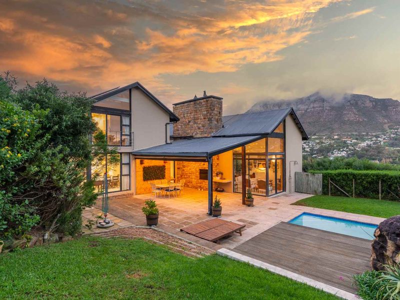 Ultimate Multi-Generational Luxury Living - Photo 2