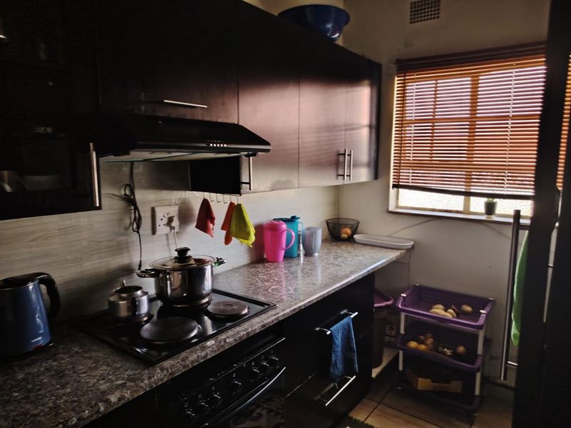 2 Bedroom Flat - Photo 5