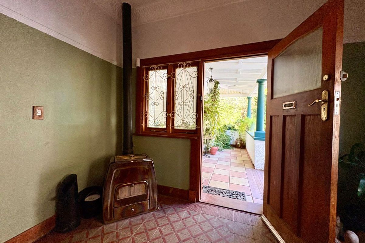 A Hidden Gem in the Heart of Westdene - Photo 4