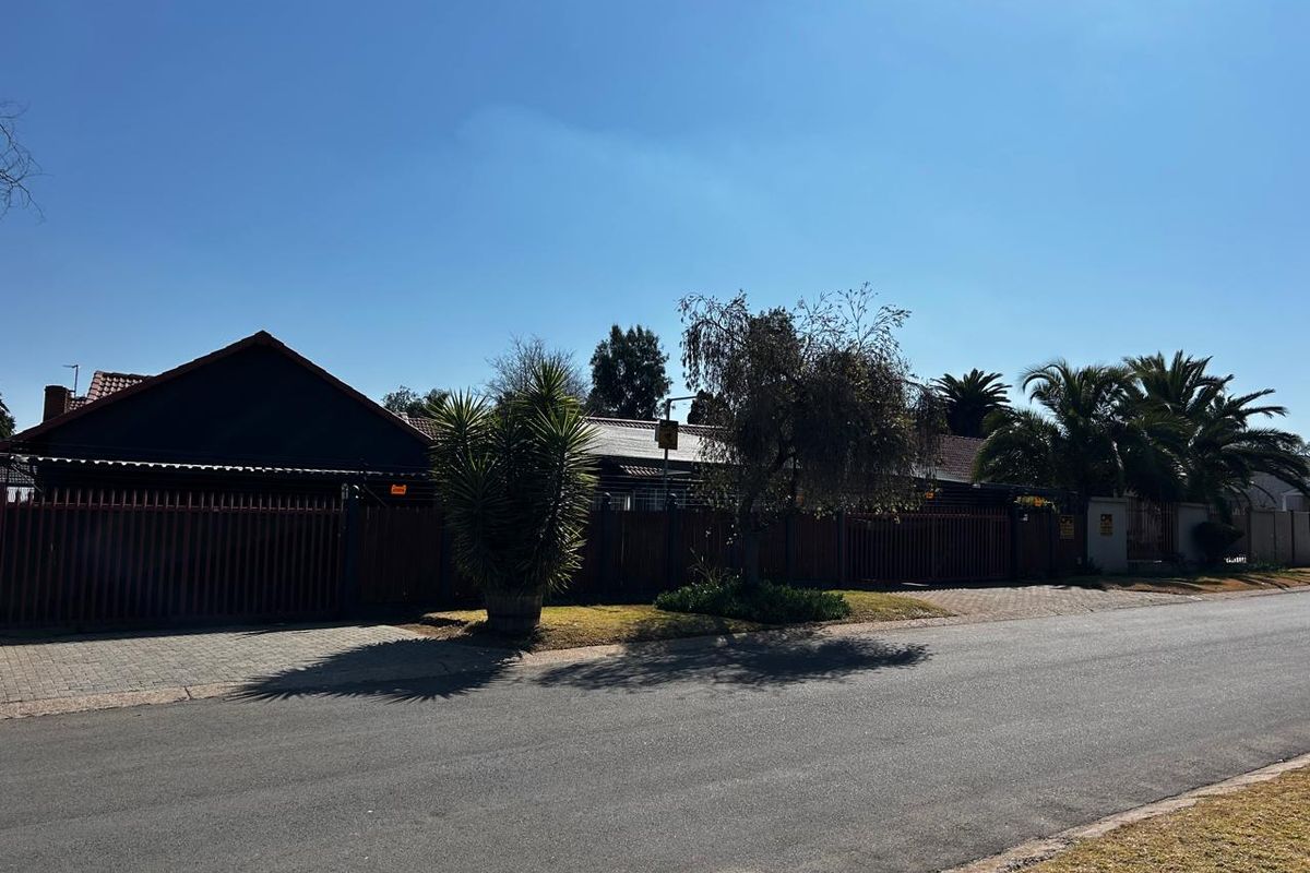 Brand New Listing Brackendowns - Photo 2