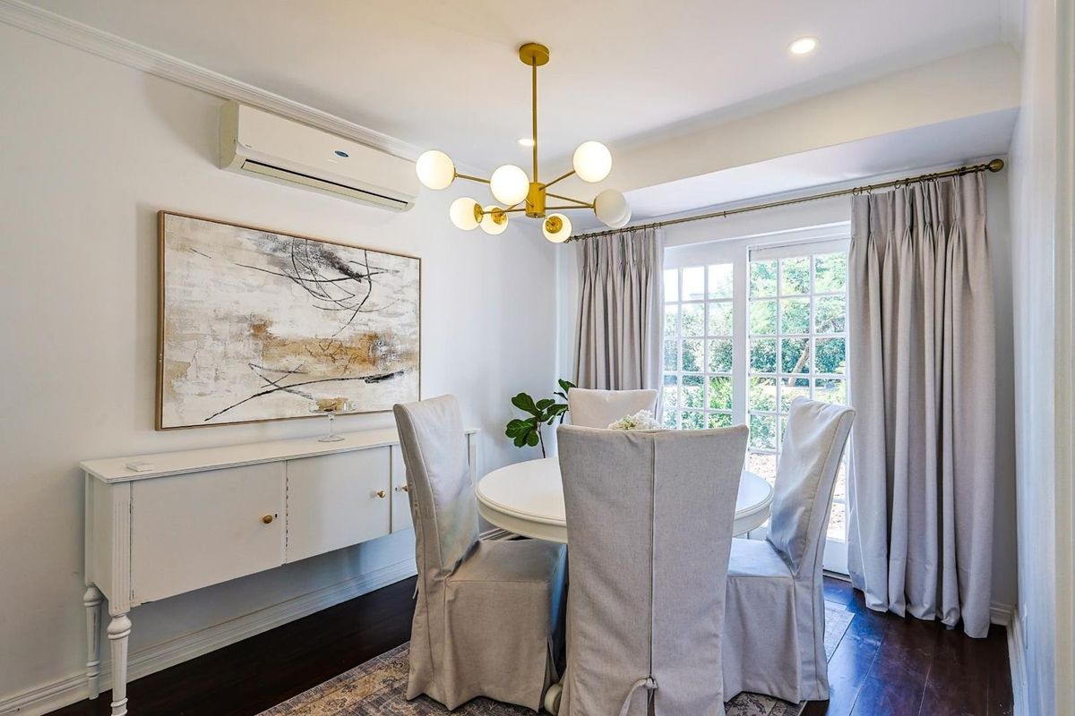 Stylish Furnished 3-Bedroom Home with a 2 bedroom Apartment with Pool & Solar Power - Photo 3