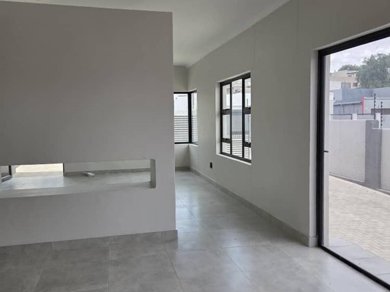 Brand new home for sale - Photo 4