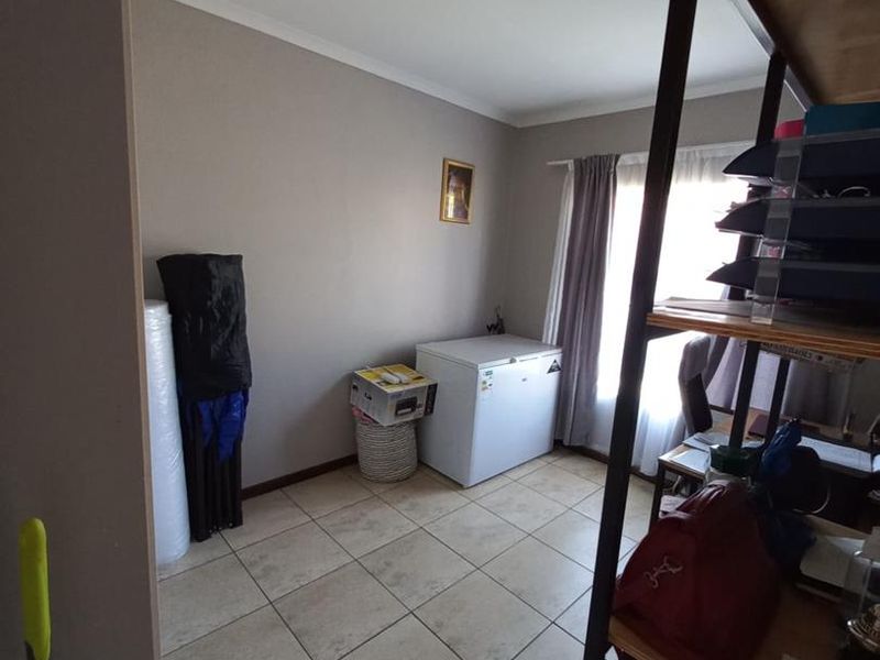 Two Bed Townhouse Riversdale Meyerton Available 1 Aug 2026 - Photo 2