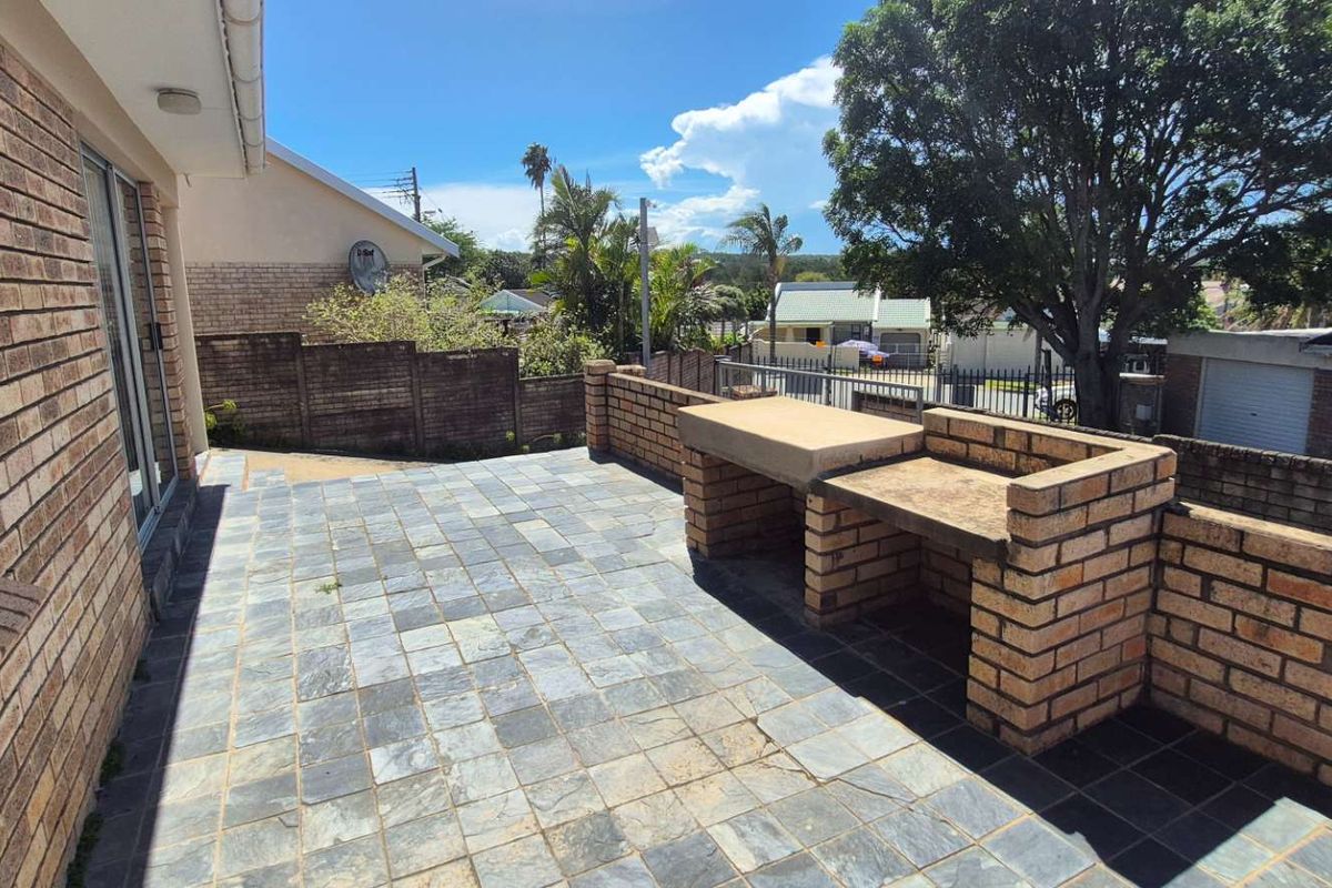 Safe - Secure & Low Maintinace! - Photo 3