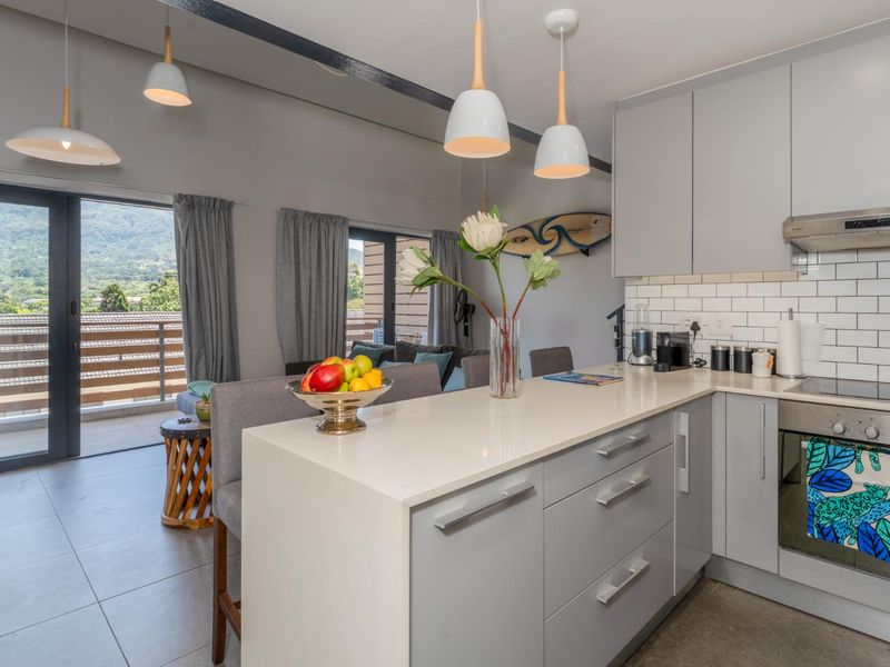 Modern 2-Bedroom Apartment with Mountain Views | The Chesterfield - Photo 8