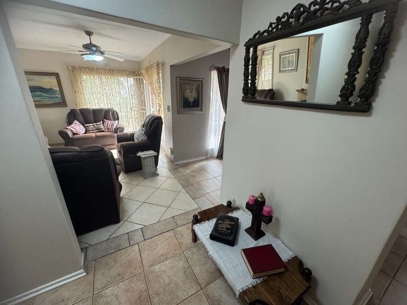 Family Home for sale - Photo 3
