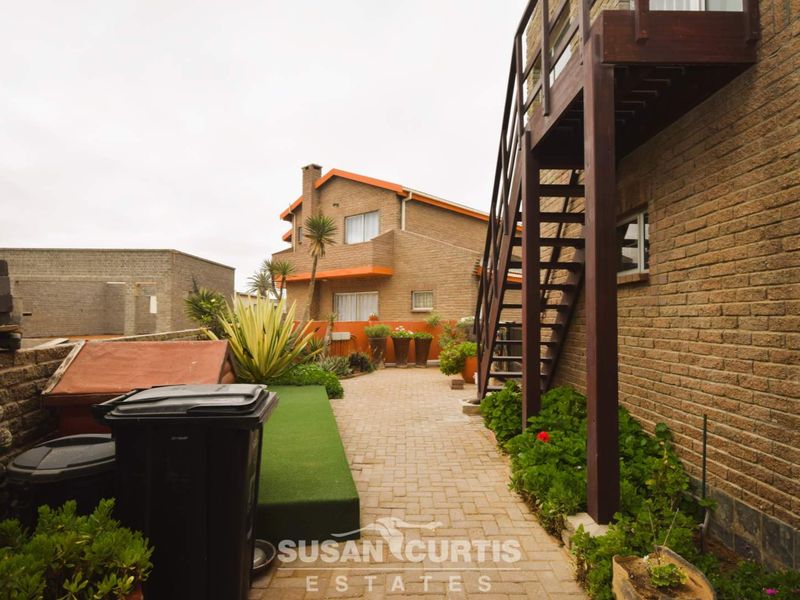 Lovely duplex  family townhouse with flat for sale on the North Dune! - Photo 2