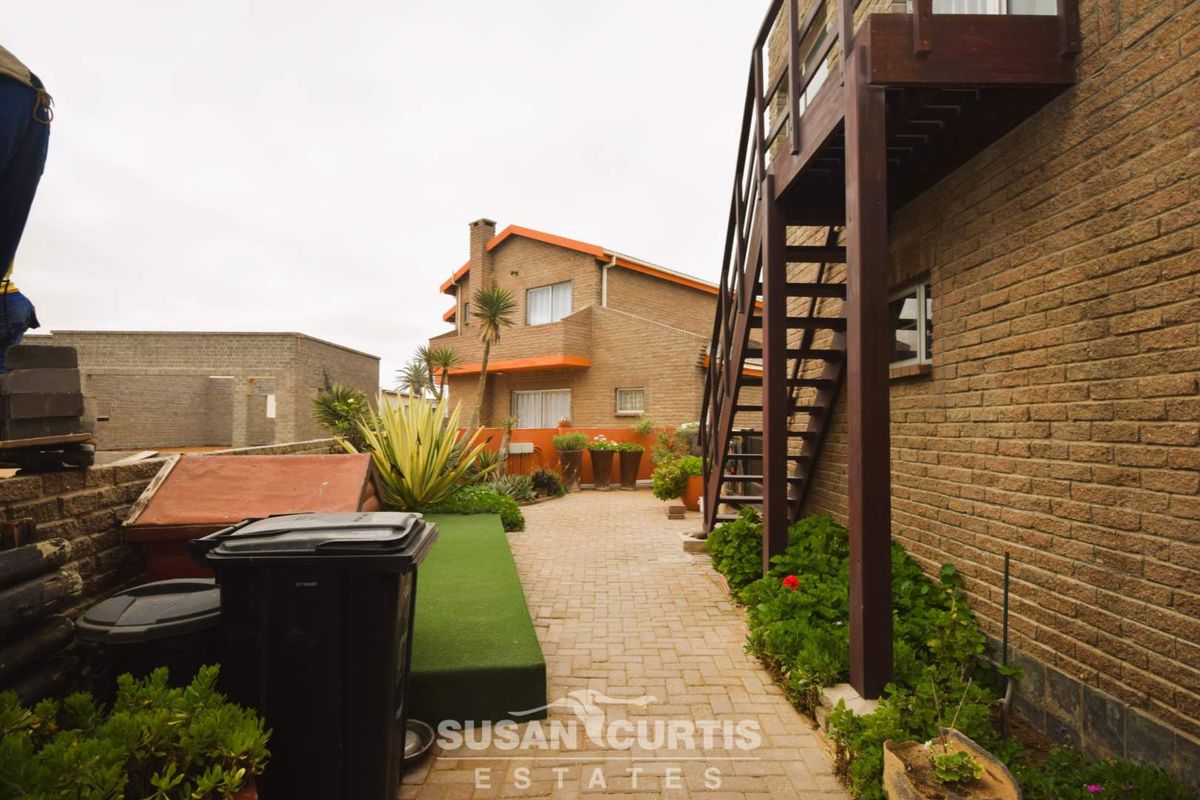 Lovely duplex  family townhouse with flat for sale on the North Dune! - Photo 2