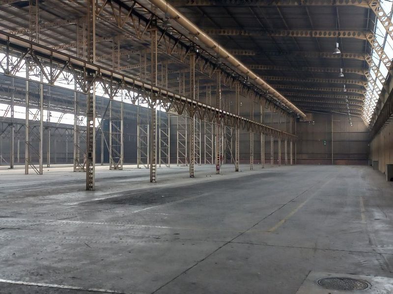 7 177m2 Alrode Warehouse To Let - Photo 10