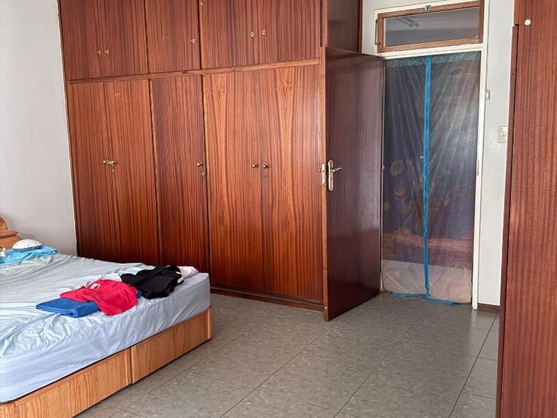 Spacious House for sale - Photo 3