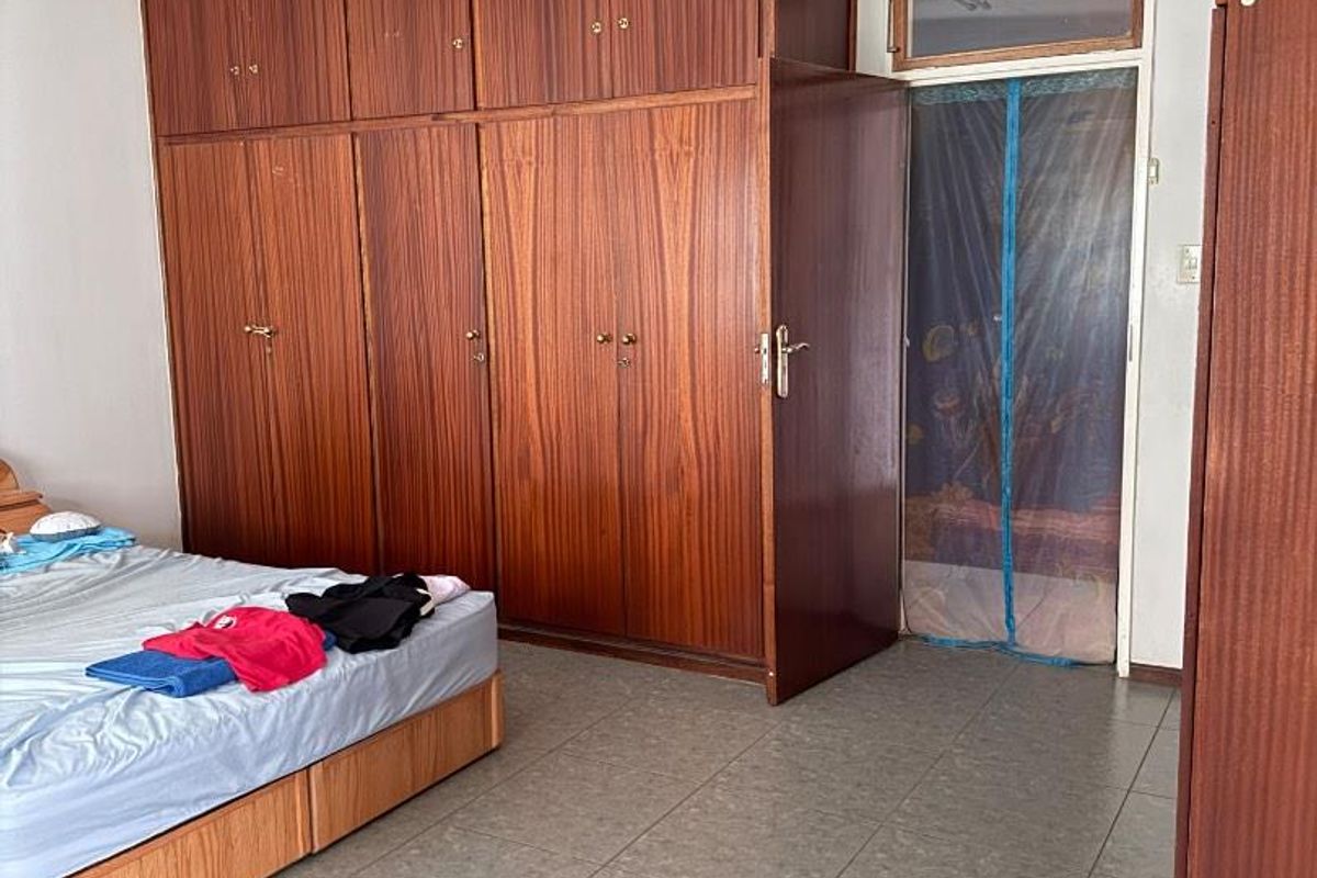 Spacious House for sale - Photo 3