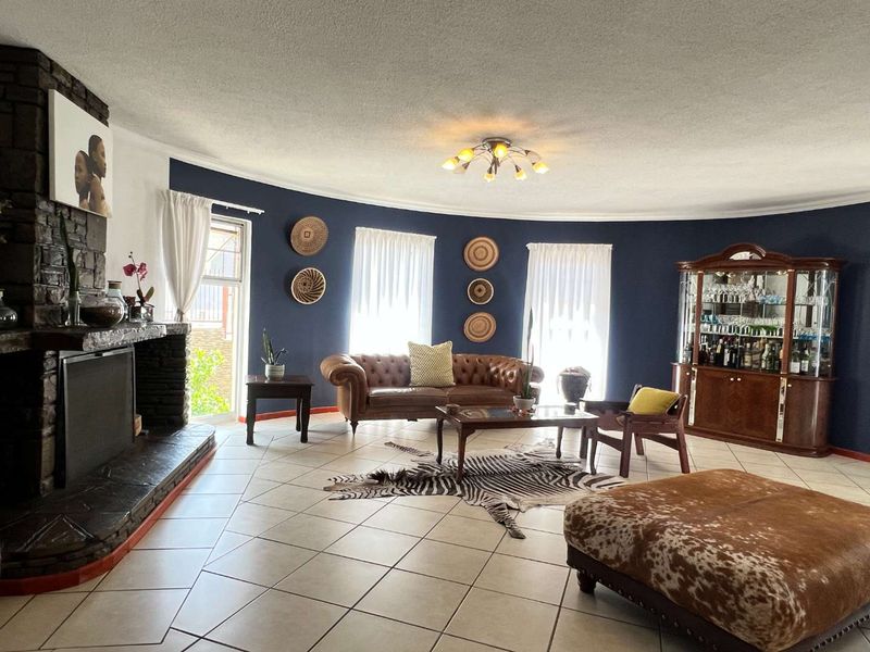 EXCELLENT LOCATION CLOSE TO PRESIDENT HOUSE - Photo 10