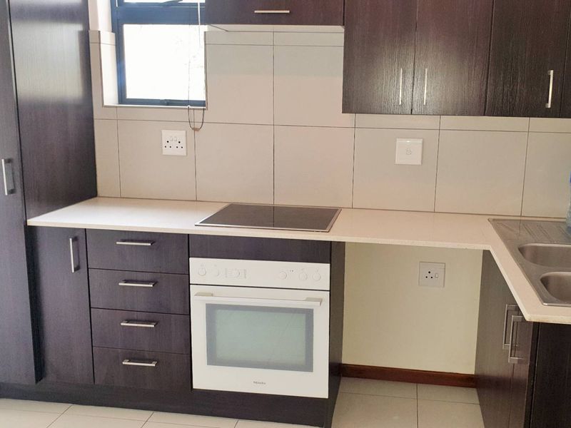 Peaceful, modern, and secure living All you can ask for with the price tag to match!!! - Photo 2