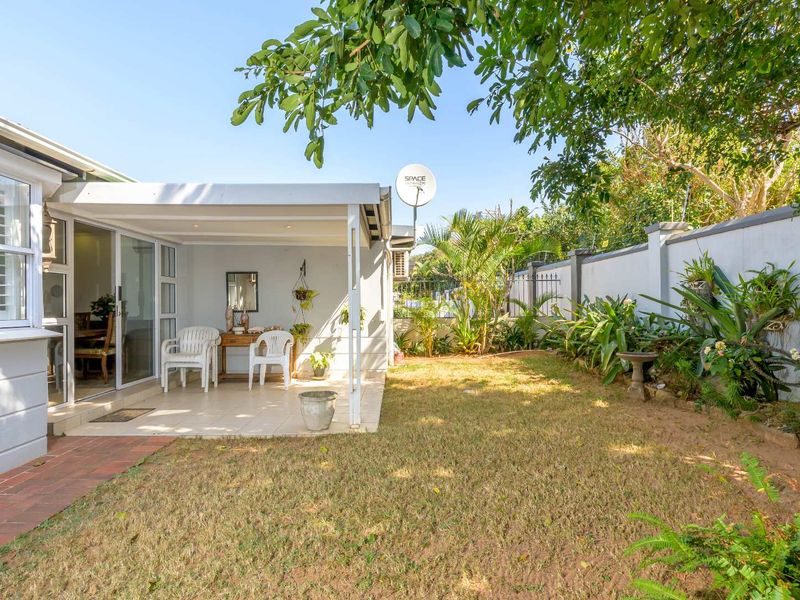 Prime Location: Immaculate 3-Bedroom Simplex for sale in Umhlanga Manors - Photo 4