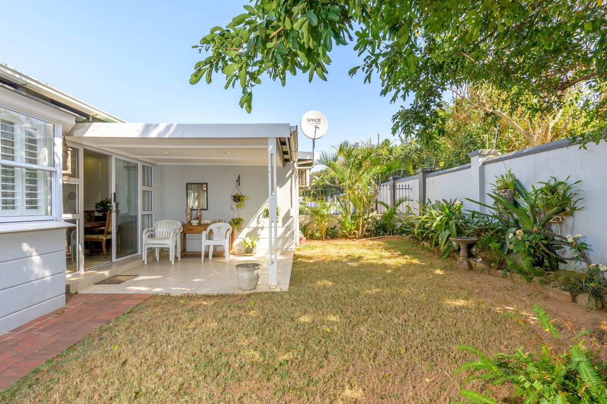 Prime Location: Immaculate 3-Bedroom Simplex for sale in Umhlanga Manors - Photo 4