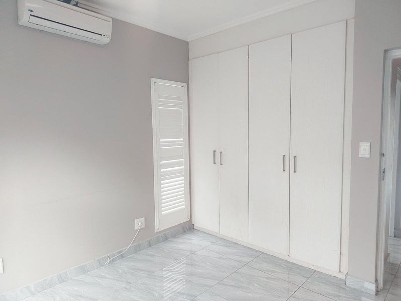 Modern Apartment For Rental in palm Lakes Estate - Photo 5
