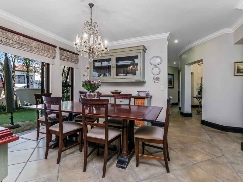 5 BEDROOM FAMILY HOME FOR SALE IN DAINFERN VALLEY SECURE ESTATE - Photo 8