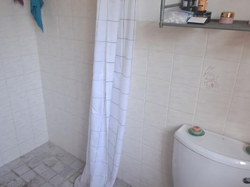 Miramar Family Home to Rent - Photo 8