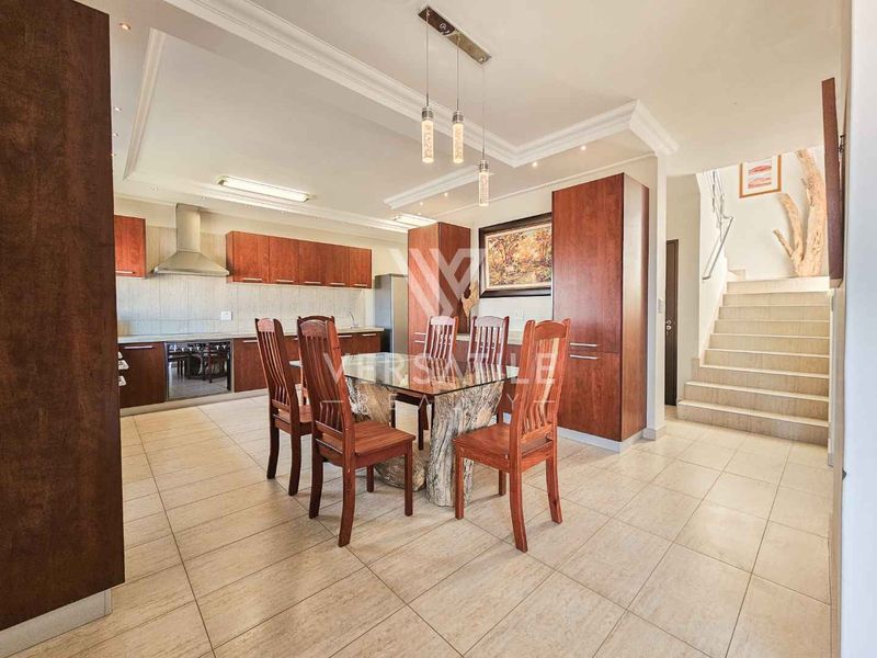 Townhouse for Sale - Photo 8