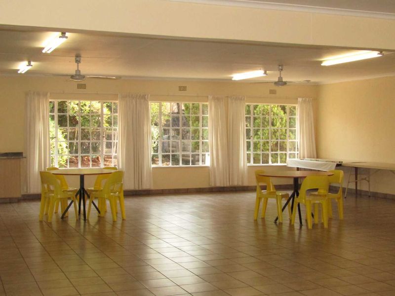 Charming Life Rights Home in Secure Retirement Village - Photo 10
