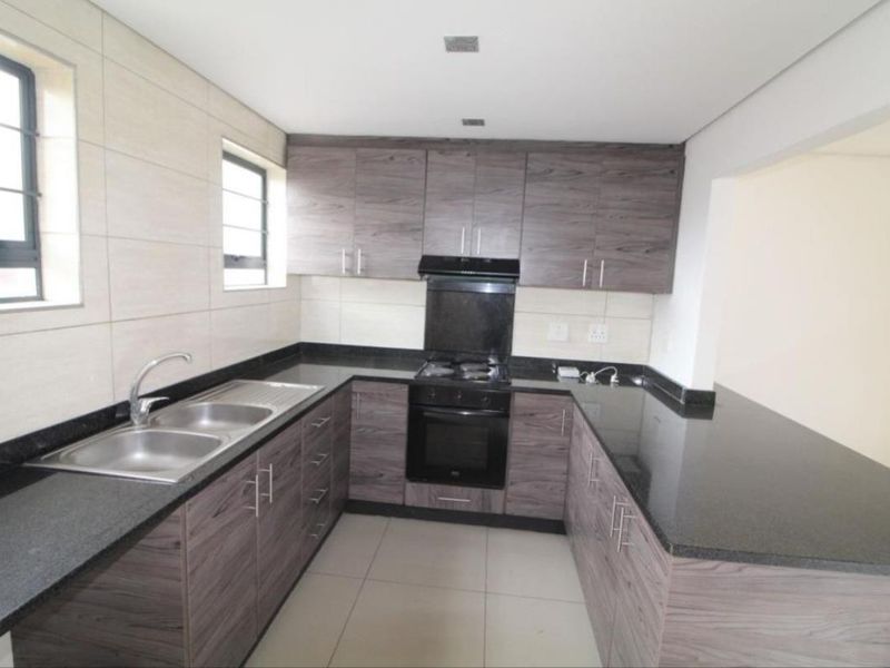 Modern Escombe Townhouse: Secure, Stylish, and Ready for You! - Photo 5