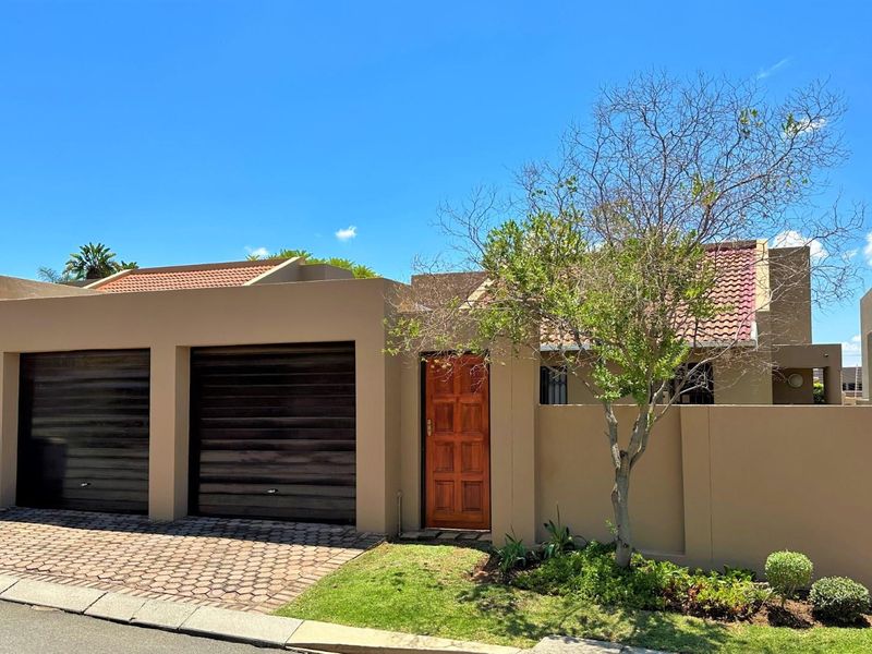 Pet Friendly two-bedroom two-bathroom ground floor simplex home for rent in North Riding - Photo 3