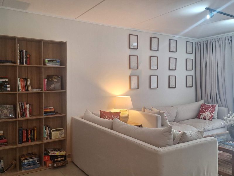 Fully Furnished 2 Bedroom Apartment in Northriding - Photo 4