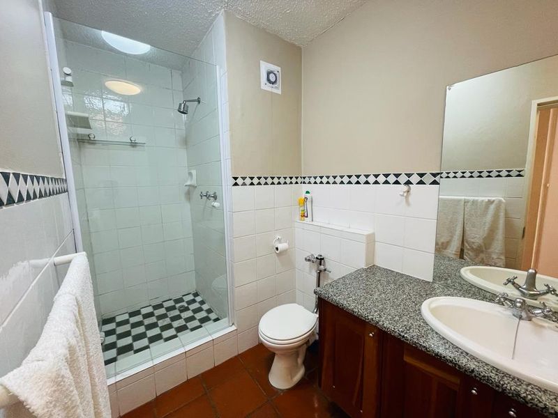 2 bedroom, 2 bathroom, Apartment for rent in Heart of Sandton - Photo 6