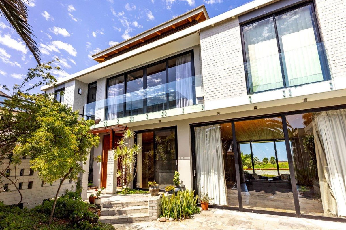 Coastal Gem with Ocean Views - Photo 5